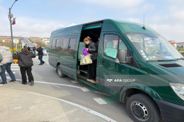 Azerbaijan sends former IDPs to Horovlu village in Jabrayil district, families receive house keys -PHOTO -UPDATED 