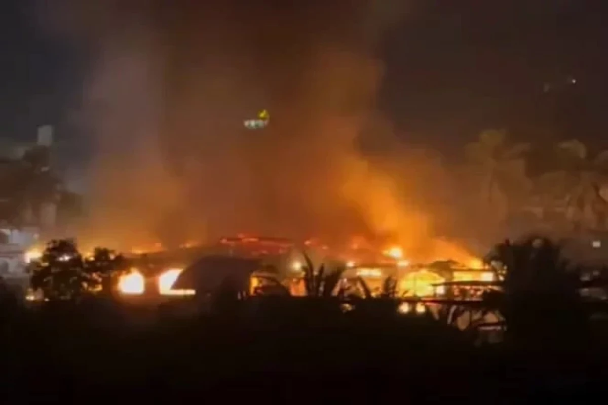 At least 23 killed in nightclub fire in India