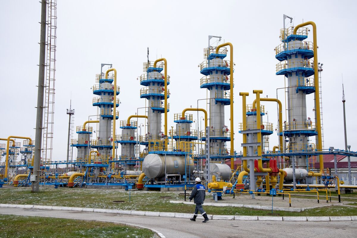 Hungary to challenge ban on Russian oil, gas with EU court next week — top diplomat