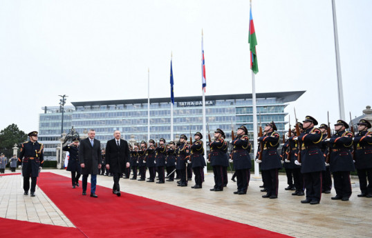 Official welcome ceremony was held for President Ilham Aliyev in Bratislava