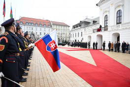 Official welcome ceremony was held for President Ilham Aliyev in Bratislava