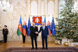 Official welcome ceremony was held for President Ilham Aliyev in Bratislava