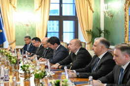 President of Azerbaijan Ilham Aliyev held expanded meeting with President of Slovakia in Bratislava-PHOTO -UPDATED 