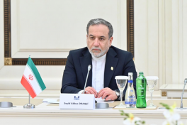 Speaker of Azerbaijani Parliament meets with Iranian FM