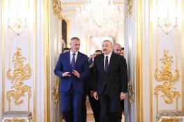 President Ilham Aliyev held one-on-one and expanded meetings with Speaker of National Council of Slovakia-UPDATED 