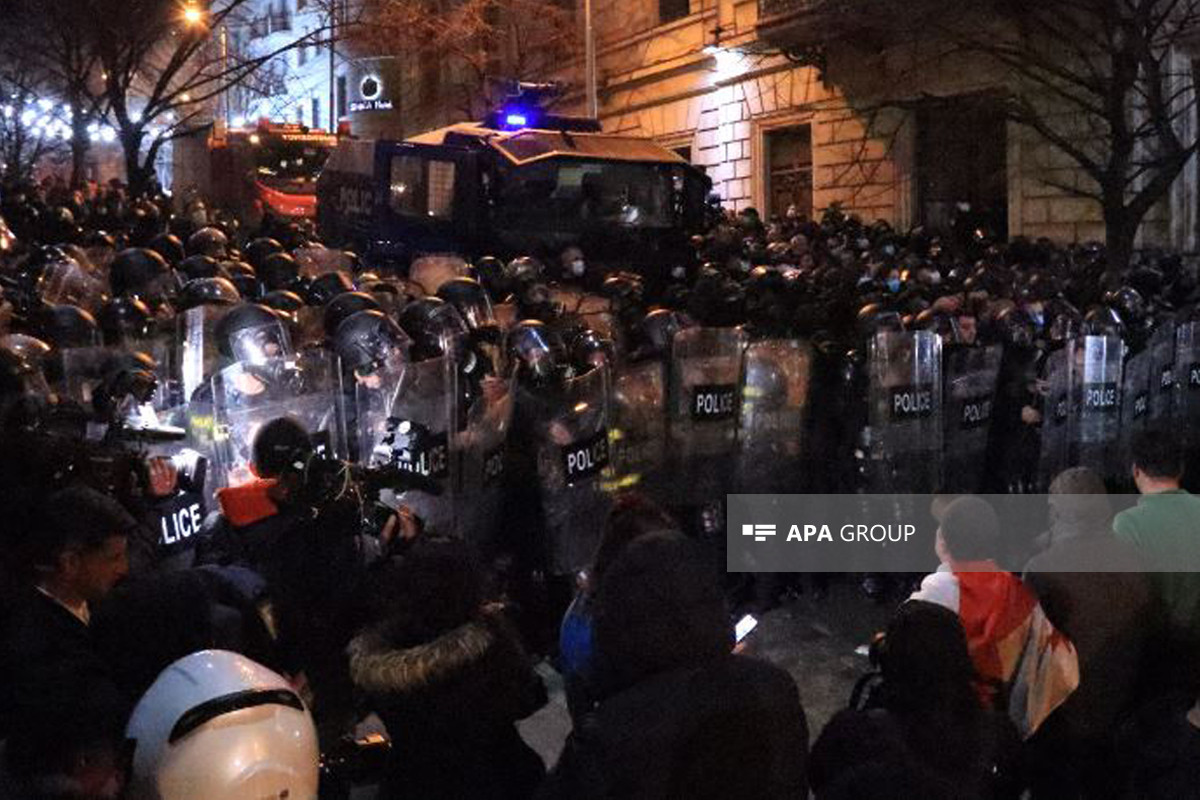 Georgian Parliament approves draft law introducing restrictions on holding assemblies and demonstrations on pedestrian paths