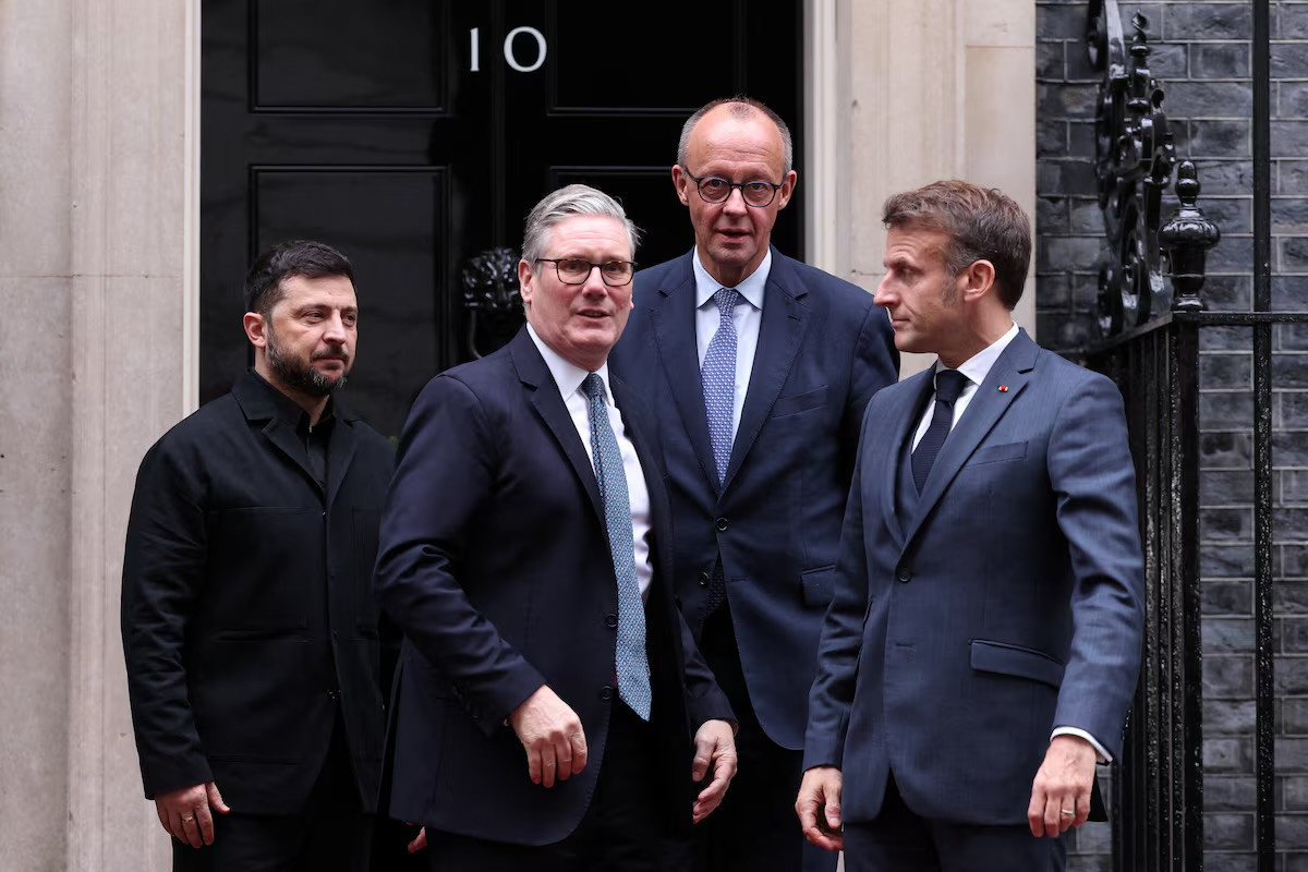 Europeans discuss Ukraine with Trump at 