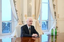 President Ilham Aliyev received the President of John Deere for Central Asia and CIS countries