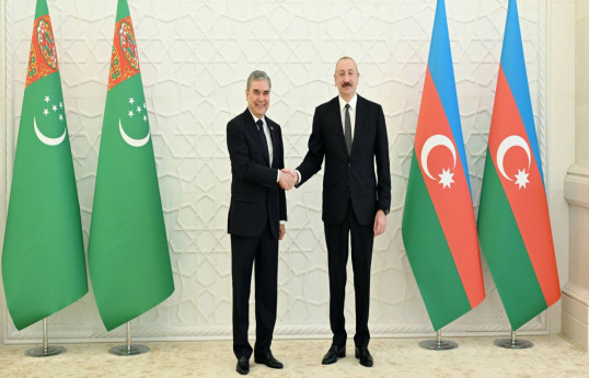 National Leader of the Turkmen people, Chairman of the Halk Maslahaty of Turkmenistan Gurbanguly Berdimuhamedov and President of the Republic of Azerbaijan Ilham Aliyev