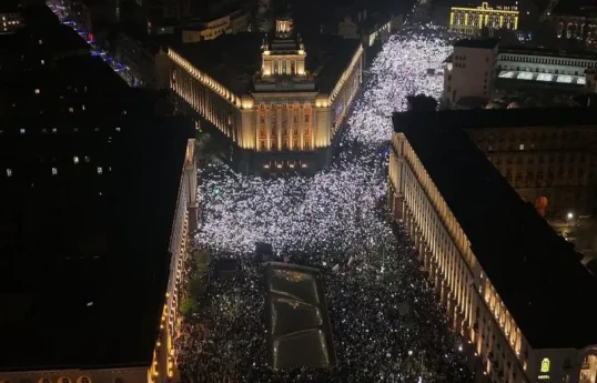 Bulgarian PM and government resign after mass protests