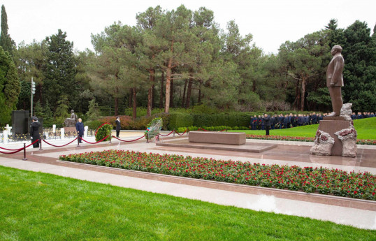 State Security Service employees paid tribute to Heydar Aliyev in Alley of Honor -PHOTO 