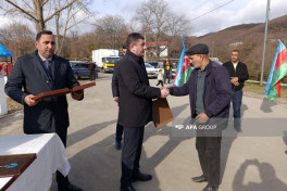 Azerbaijan sends next group of returning residents to Vangli village in Aghdara, families receive house keys -PHOTO -UPDATED 
