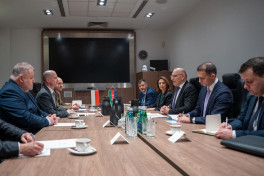 Elchin Amirbayov paid a working visit to Poland