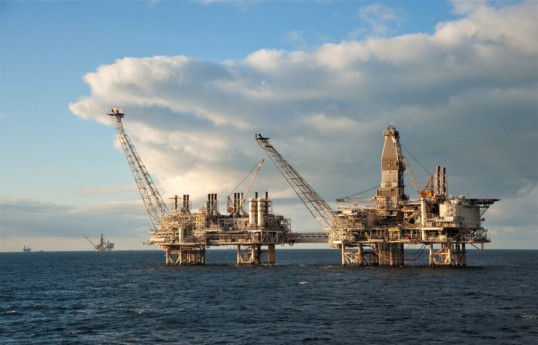 Azerbaijani oil price drops below $64