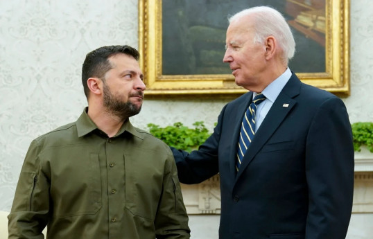 Ukrainian President Volodymyr Zelensky, former US President Joe Biden