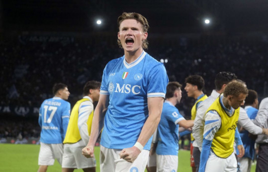 Napoli beat Milan to reach Italian Super Cup final