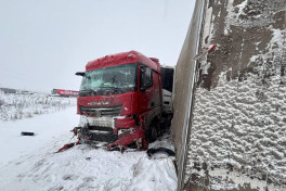 Six people died in a bus accident in Omsk region, Russia