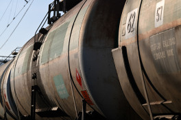 Footage of arrival of first batch of oil products from Azerbaijan to Armenia -PHOTO -VIDEO 