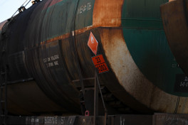 Footage of arrival of first batch of oil products from Azerbaijan to Armenia -PHOTO -VIDEO 