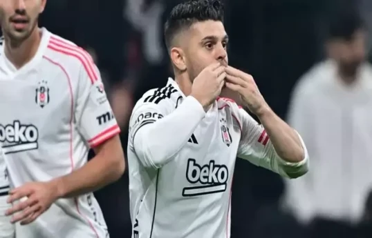 Beşiktaş won at home after 4 matches