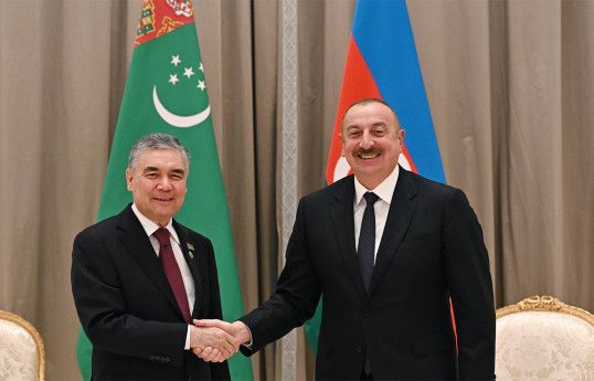Gurbanguly Berdimuhamedov congratulated President Ilham Aliyev