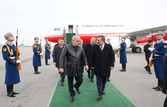 Turkish Vice President Cevdet Yılmaz arrives in Azerbaijan