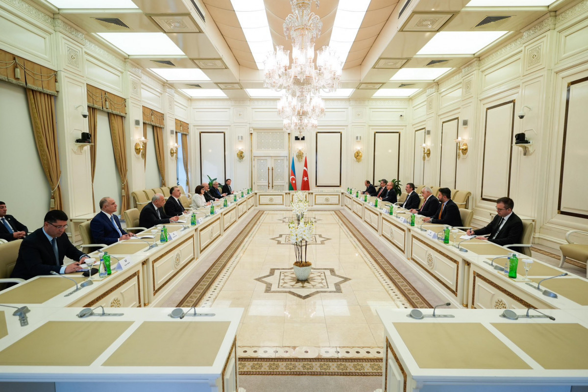 Turkish Vice President discussed regional processes with Azerbaijan’s parliament speaker-UPDATED 