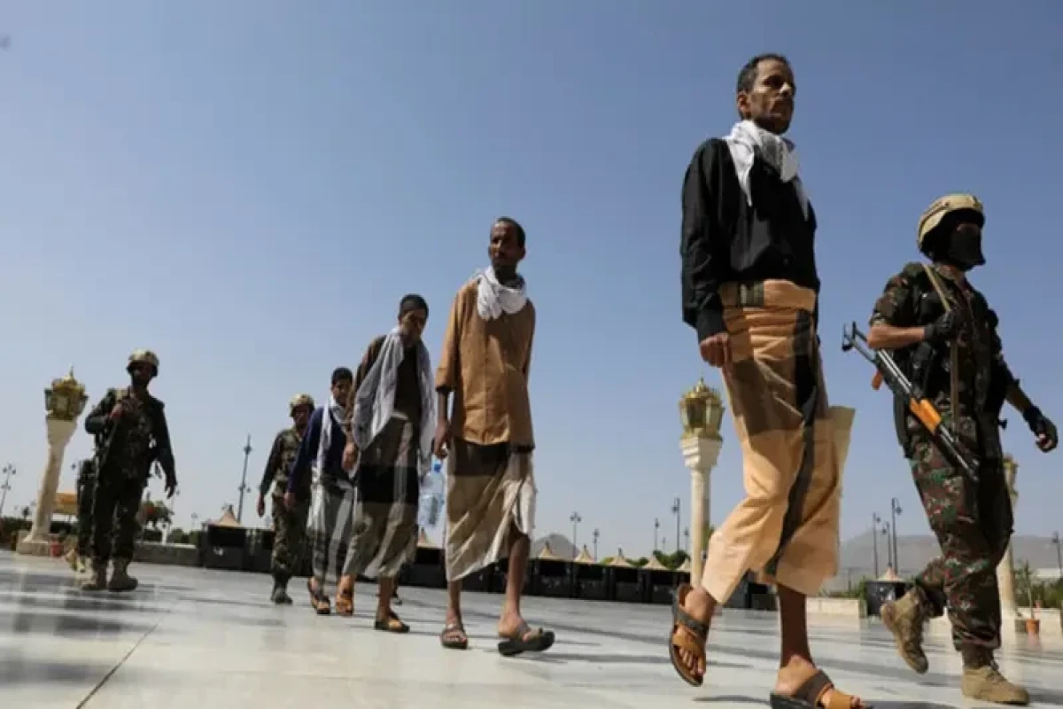 Houthis, Yemen government to exchange nearly 3,000 prisoners: Officials