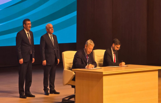 Two cooperation agreements signed at Azerbaijan-Türkiye Investment Forum -PHOTO 