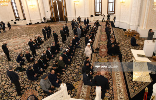 II Forum of Religious Leaders participants performed unity prayer in Baku -PHOTO 
