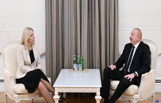 Željka Cvijanović, Member of the Presidency of Bosnia and Herzegovina, and Ilham Aliyev, President of the Republic of Azerbaijan