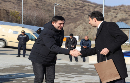 Azerbaijan relocates former IDPS to villages of Shushakand and Khanyurdu in Khojaly, families receive house keys -PHOTO 