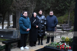 AZAL crew members commemorated at II Alley of Honor on anniversary of Baku–Grozny flight crash near Aktau -PHOTO -VIDEO 