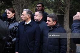 AZAL crew members commemorated at II Alley of Honor on anniversary of Baku–Grozny flight crash near Aktau -PHOTO -VIDEO 
