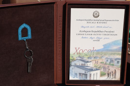 Azerbaijan relocates former IDPS to villages of Shushakand and Khanyurdu in Khojaly, families receive house keys -PHOTO 