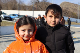 Azerbaijan relocates former IDPS to villages of Shushakand and Khanyurdu in Khojaly, families receive house keys -PHOTO 