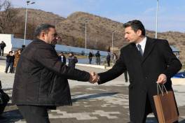 Azerbaijan relocates former IDPS to villages of Shushakand and Khanyurdu in Khojaly, families receive house keys -PHOTO 
