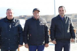 Azerbaijan relocates former IDPS to villages of Shushakand and Khanyurdu in Khojaly, families receive house keys -PHOTO 