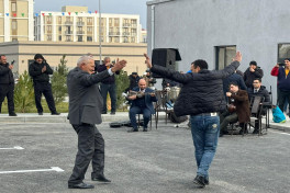 Azerbaijan sends another relocation caravan to Aghdam city, families receive house keys -UPDATED 