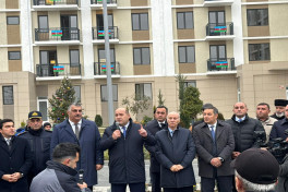 Azerbaijan sends another relocation caravan to Aghdam city, families receive house keys -UPDATED 