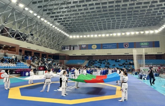 Azerbaijan opens national taekwondo championships