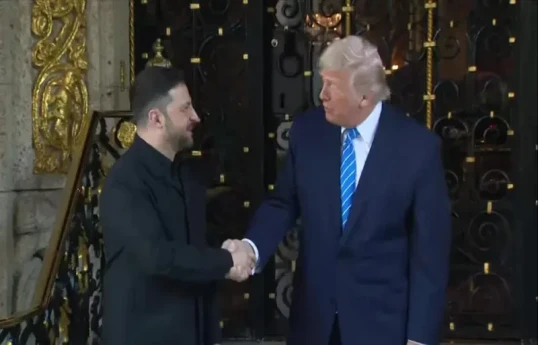 Volodymyr Zelenskyy, Donald Trump