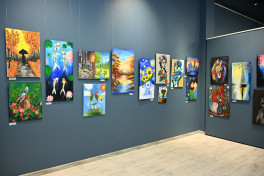 Arzu Aliyeva and Alena Aliyeva attend “10 Years Lived in Colors” exhibition