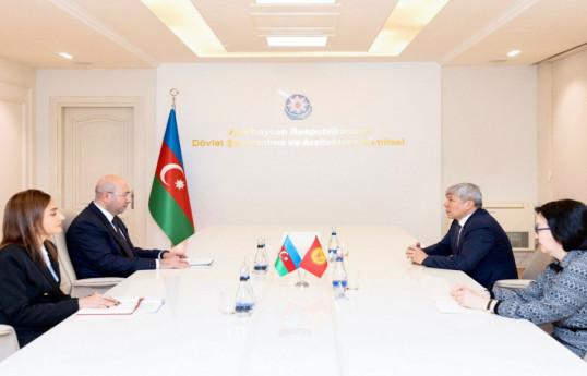 Chairman of State Committee meets Kyrgyz Ambassador to Azerbaijan