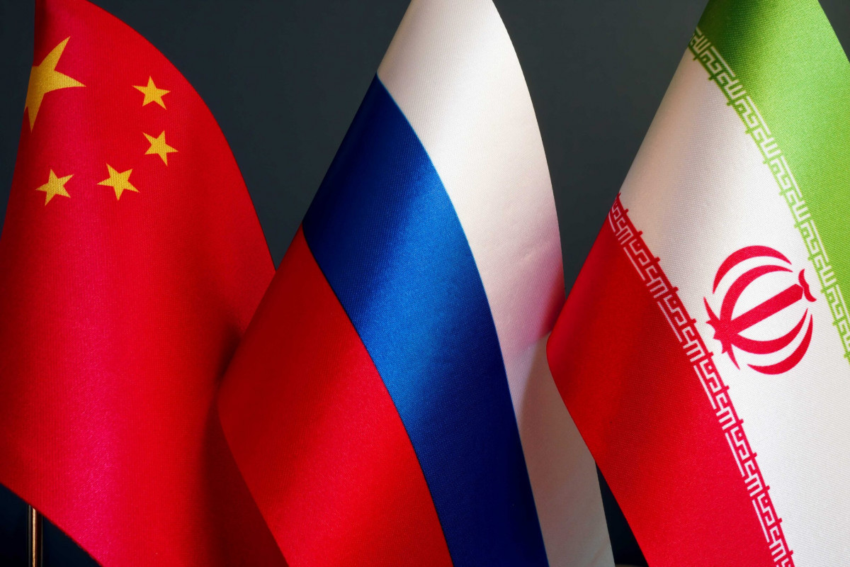 Iran, China and Russia to hold trilateral meeting on Tehran