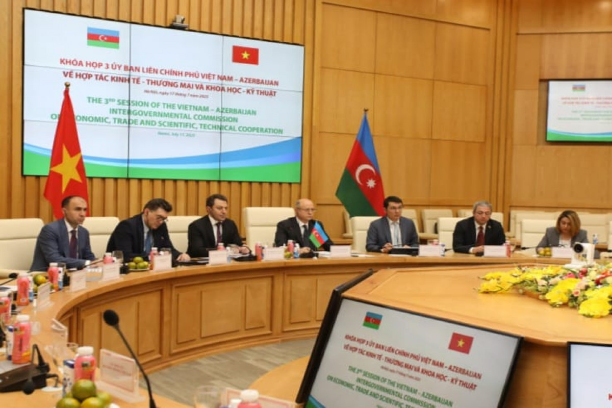 Azerbaijan, Vietnam discuss outcomes of political consultations