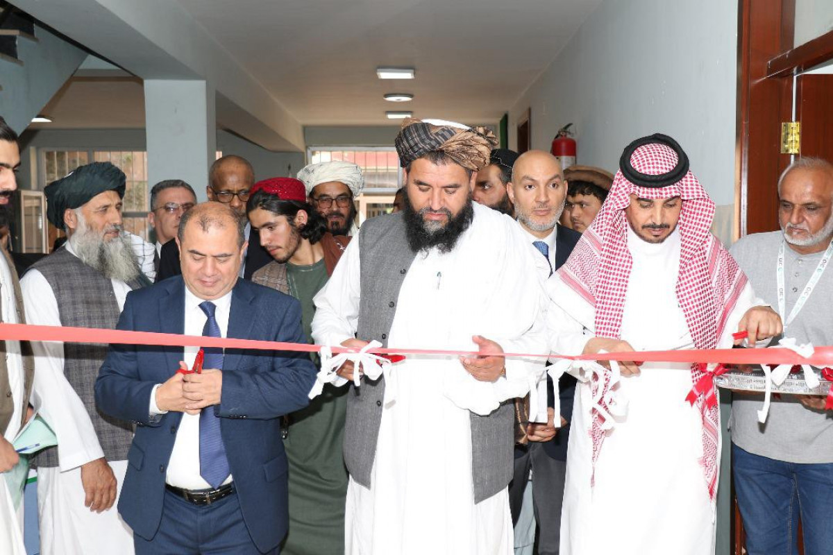 Azerbaijan funds establishment of Carpet Weaving Technical and Vocational Training Center in Afghanistan