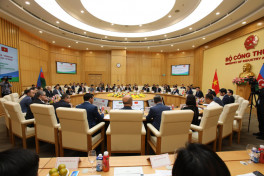 Azerbaijan, Vietnam discuss outcomes of political consultations
