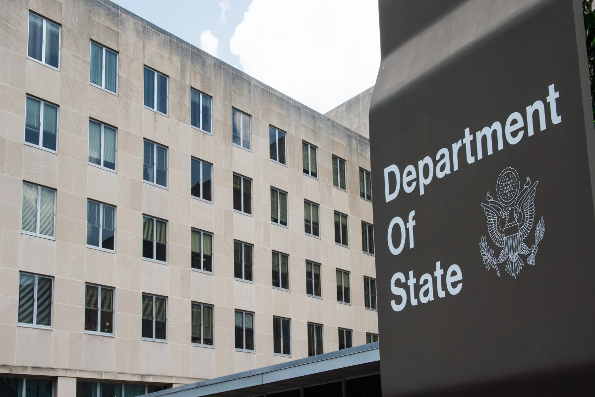 U.S. imposes sanctions on individuals and entities linked to oil transport and money laundering for Houthis
