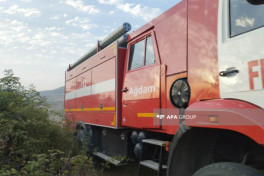 Azerbaijan MES forces deploy two helicopters to contain the fire in Aghdam and Aghdara districts -VIDEO -UPDATED-2 